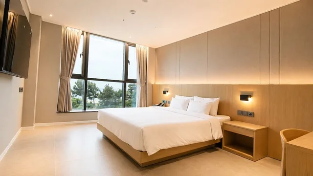 غرفة سوبيريور بسرير مزدوج بإطلالة على البحر، Hotel Laon 1/10