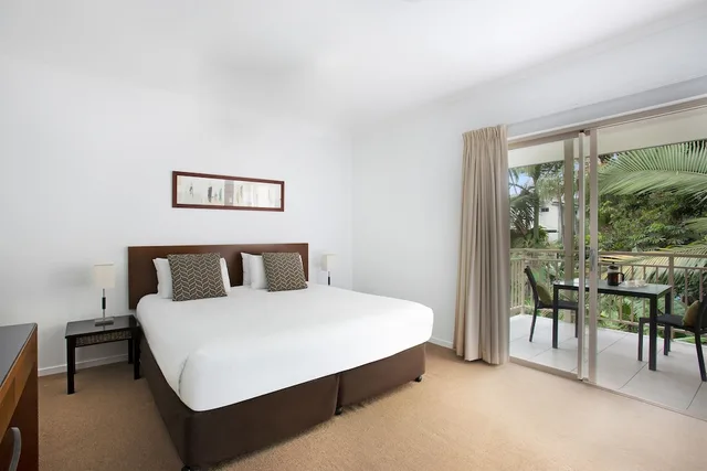 Spa, King Bed، Mantra Amphora Palm Cove 4/8