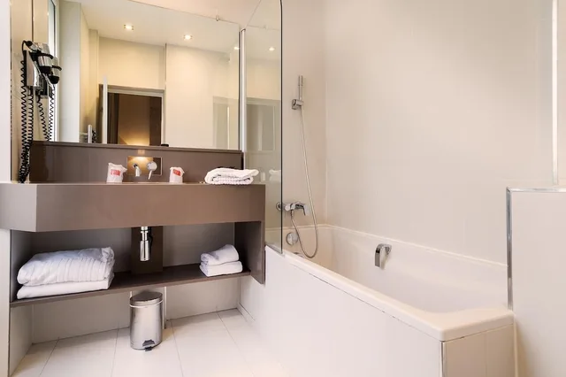 غرفة سوبيريور بسرير كوين، Hotel Chambellan Morgane 6/6