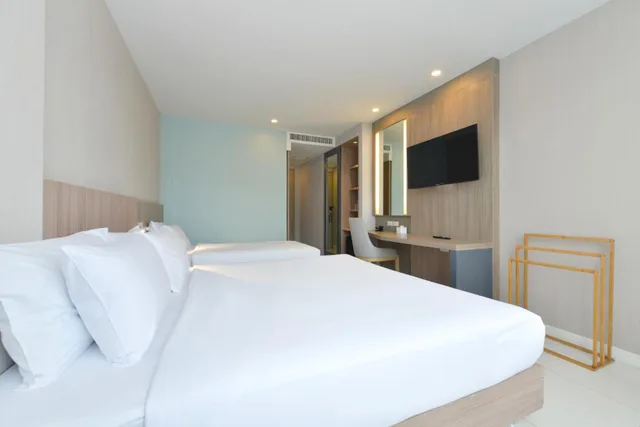 Superior, Twin Beds, No Balcony، Grace Patong Hotel 4/10