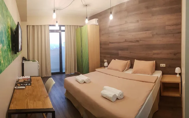 غرفة قياسية بسرير مزدوج، Wine Hotel 1/5