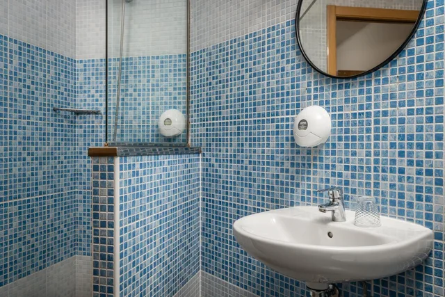 غرفة مفردة، Hotel Margarit 5/7