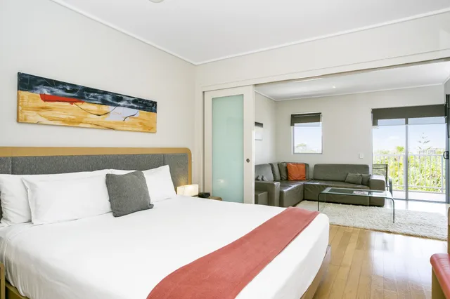 1 Bedroom, Spa, King Bed, Plunge Access، Peppers Salt Resort and Spa 1/3