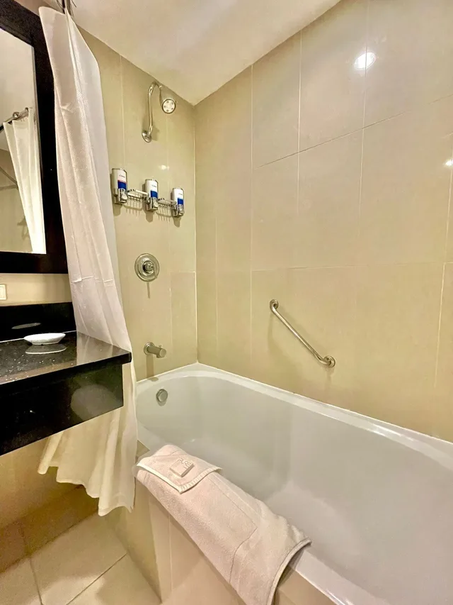 غرفة بسريرين مزدوجين، Sand Diamond Hotel (ex Four Points by Sheraton Colon) 4/4
