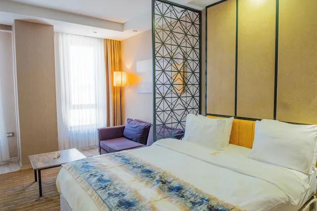 غرفة قياسية مفردة بسرير مزدوج، Shimall Hotel 1/7