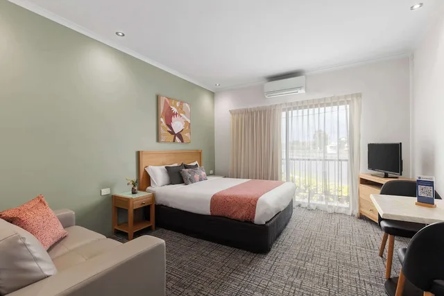 غرفة سوبيريور بسرير كوين بشرفة، Best Western Geelong Motor Inn and Serviced Apartments 1/5