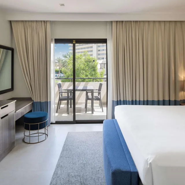 1 Bedroom, Duplex Sl, Villa, Terrace، Radisson Blu Hotel & Resort Al Ain 4/10