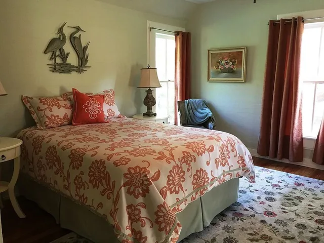 جناح بسرير كوين بحمام خاص، Dolan House B&B 1/6