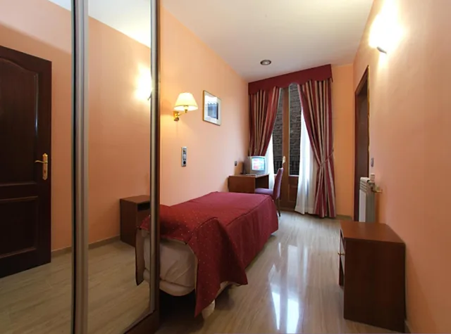 Room, Single, Alba Hotel 6/14