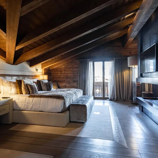 جناح جونيور بشرفة، Ultima Gstaad 1/8