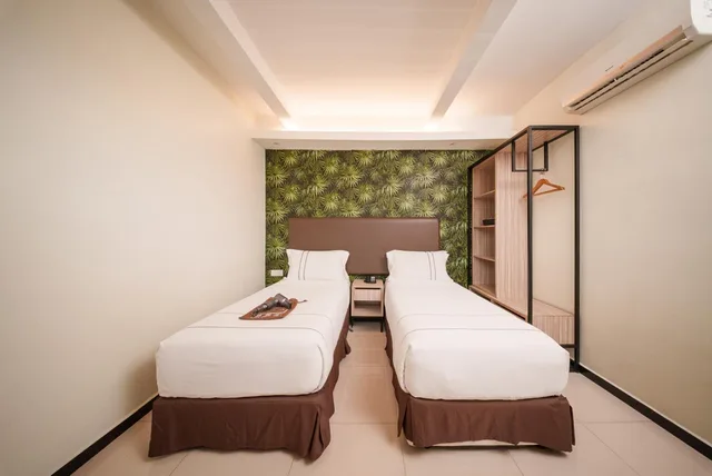 Deluxe, Twin Beds, The Mesui Hotel 2/10