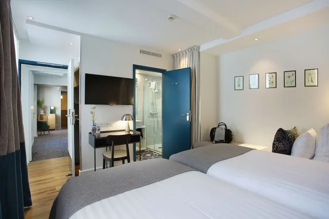غرفة ثلاثية بثلاثة أسرّة، Le Basile Hotel 1/3