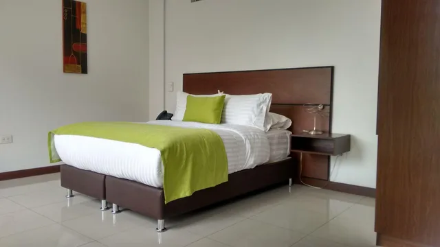 غرفة مفردة، Macao Colombia 3/4
