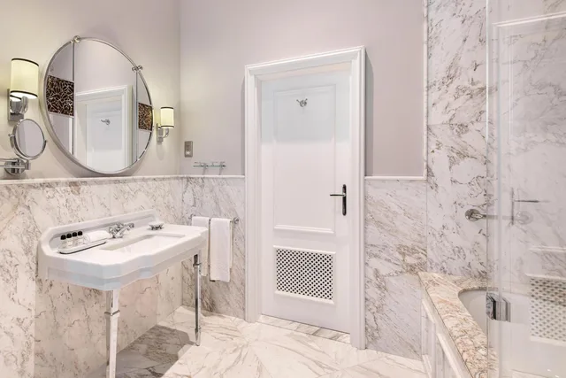1 Bedroom, Studio, King Bed, Street View، Hotel Bristol A Luxury Collection Hotel Warsaw 4/7