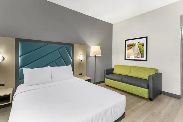 غرفة قياسية بسرير كوين، Best Western Eagles Inn 1/10