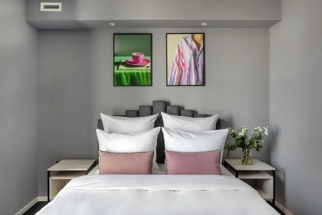 Medium, Queen Bed، Numa | Boxer Rooms & Apartments 5/10