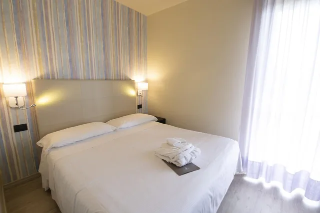 غرفة بسرير مزدوج، HOTEL PARIGI 2 9/10