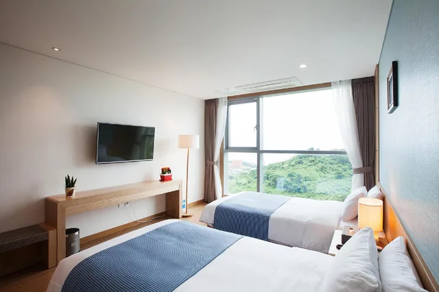Mountain, Deluxe, Twin Beds، You Us Hotel 2/2