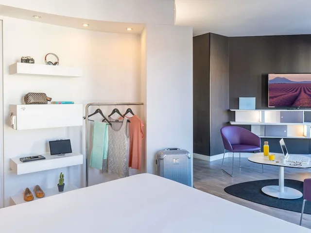 جناح بسرير مزدوج وسرير فردي، Suite Novotel Malaga Centro Hotel 2/5