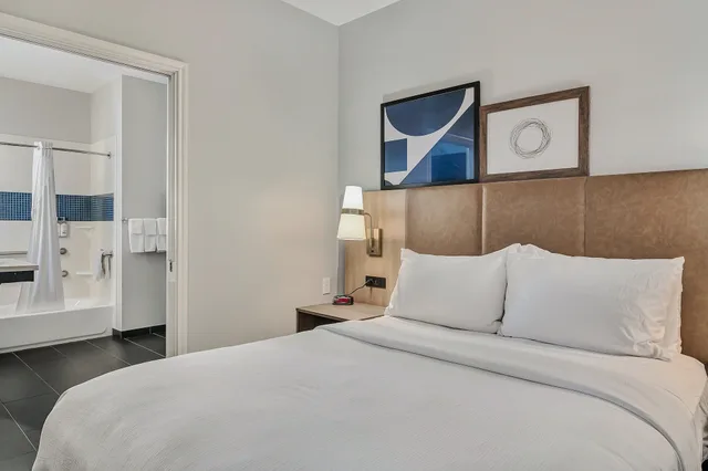 جناح بسريرين مزدوجين، Staybridge Suites Tyler University Area 3/5