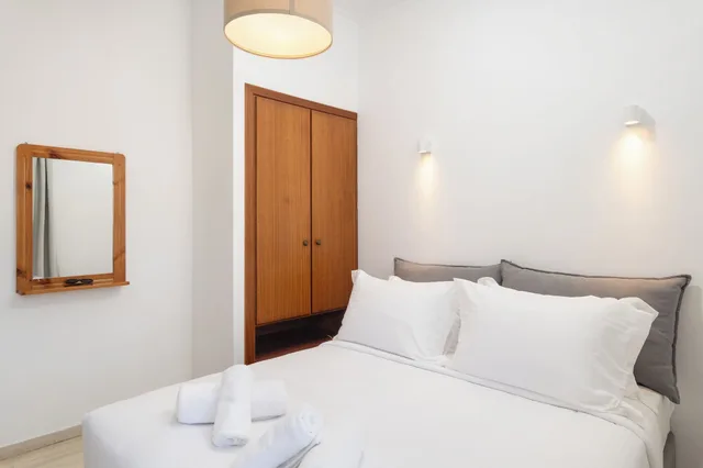 شقة عائلية بسرير كوين وسريرين منفصلين بغرفة نوم واحدة، Thelesi Apartments 9/10