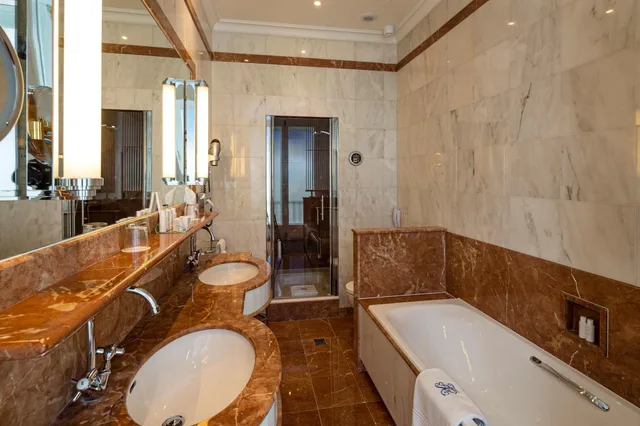 جناح بسرير كينج، Hotel Regina Louvre 10/10
