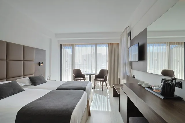 Deluxe, Double Bed, Side Sea View، Odysseia Hotel Kapetanios 1/2