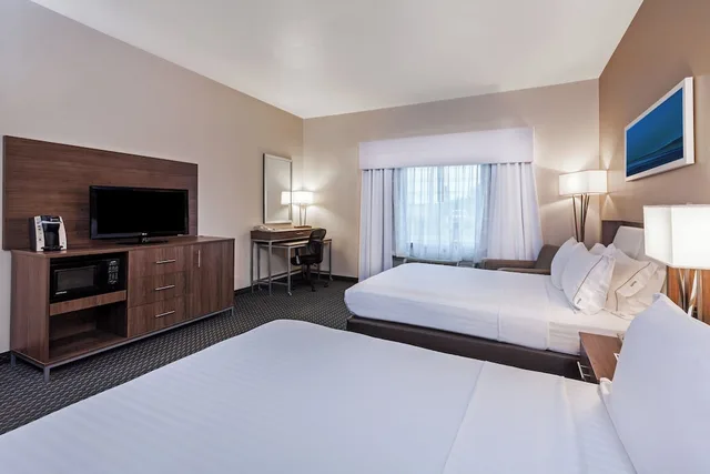 غرفة قياسية بسريرين كوين، Holiday Inn Express Hotel And Suites Pharr 1/4