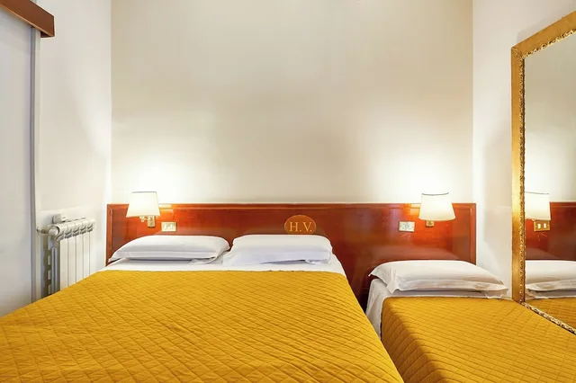 غرفة قياسية رباعية بأسرّة بطابقين، Virginia Hotel 3/10