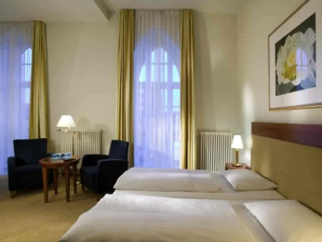 غرفة سوبيريور بسرير مزدوج، Novotel Hildesheim 3/6