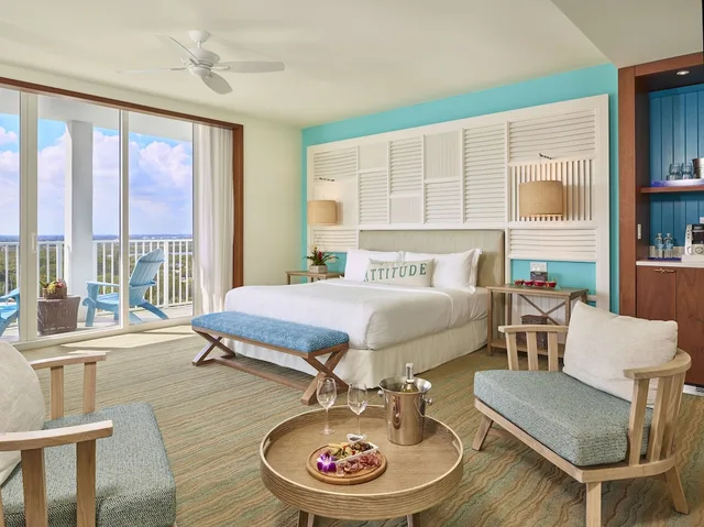 Sunset Studio, Suite, King Bed، Margaritaville Hollywood Beach Resort 7/8