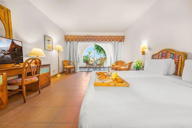 Bella, Queen Bed, Garden and Pool View, Sea View، TOP Domina Coral Bay Resort 3/7