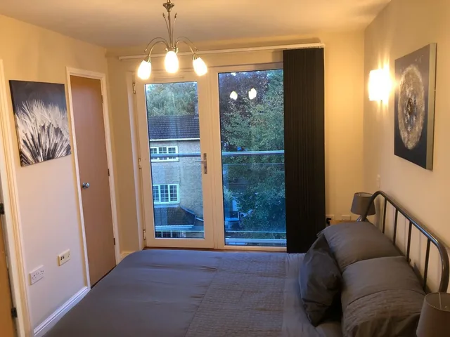 Basic, Penthouse, Apartment, 2 Double Beds, River View، Whitehouse Guest House 4/10