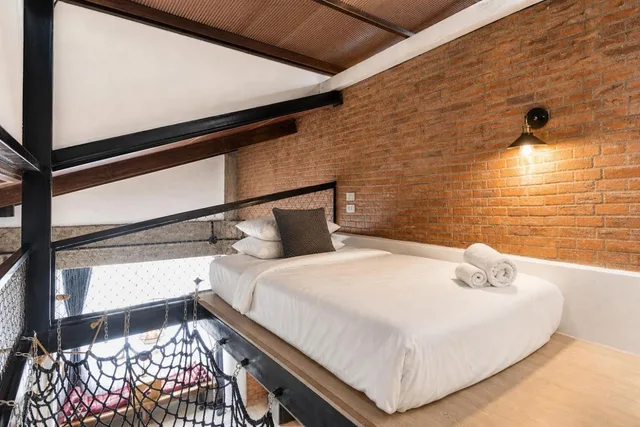 جناح دوبلكس، Yolo Bangkok Boutique Hotel 1/10