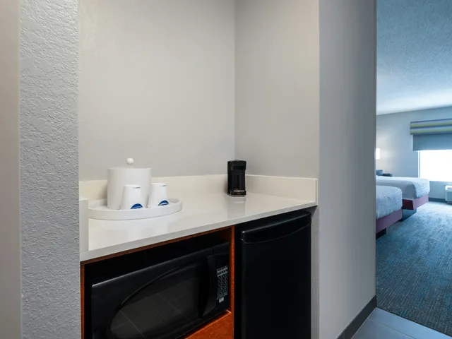 غرفة بسريرين كوين لذوي الإعاقة، Hampton Inn West Palm Beach Fl Turnpike 5/6