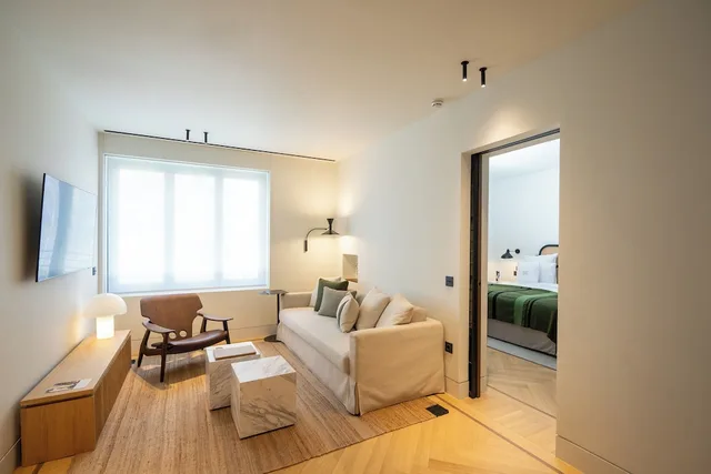 Executive, Suite, King and Twin Beds, Athens Capital Suites-MGallery Collection 3/11