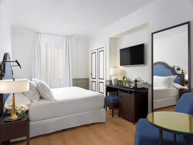 Room, Andaluz View, Patio, H10 Corregidor Boutique Hotel 1/4