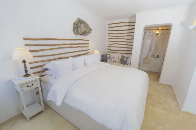 Suite, Sea View, Iconic Santorini 1/1