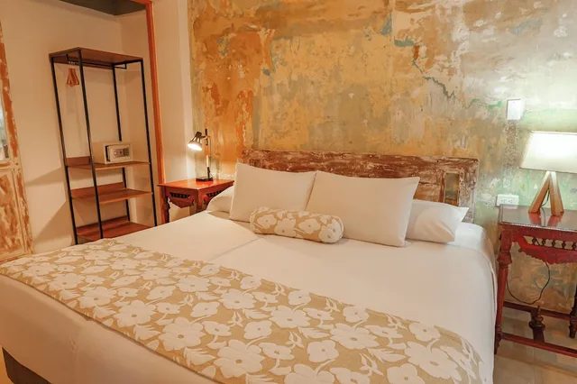 غرفة بسرير مزدوج مع أريكة، Hotel Kartaxa Cartagena 1/4