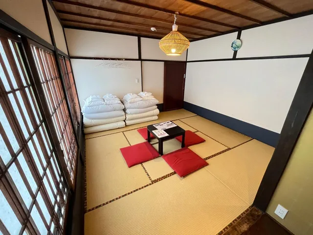 غرفة يابانية سوبيريور بحمام مشترك، Mt. Fuji Hostel Samurise Kura 1/1