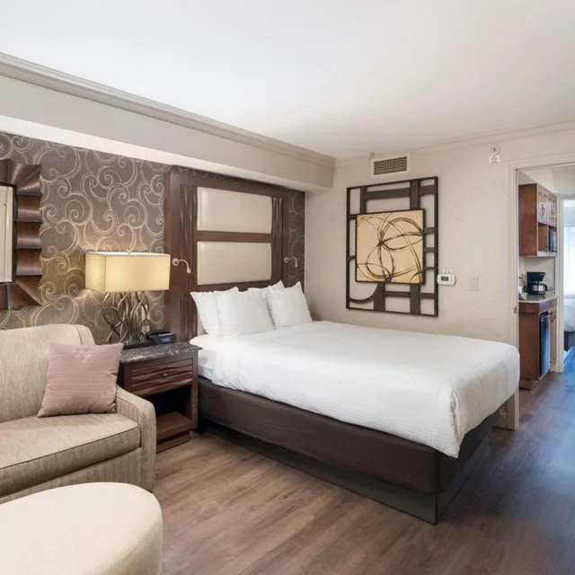 جناح بسريرين كوين وسرير كوين، Eden Resort And Suites, BW Premier Collection 3/10