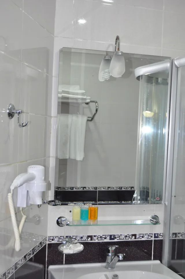 Economy, Basement, Triple, Double Bed، Basileus Hotel 6/8