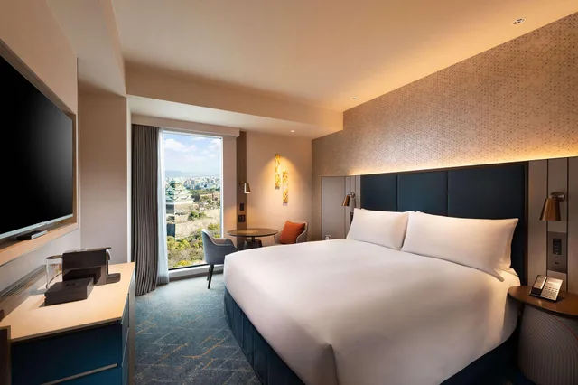 غرفة تنفيذية بسرير كينج، DoubleTree by Hilton Osaka Castle 2/5
