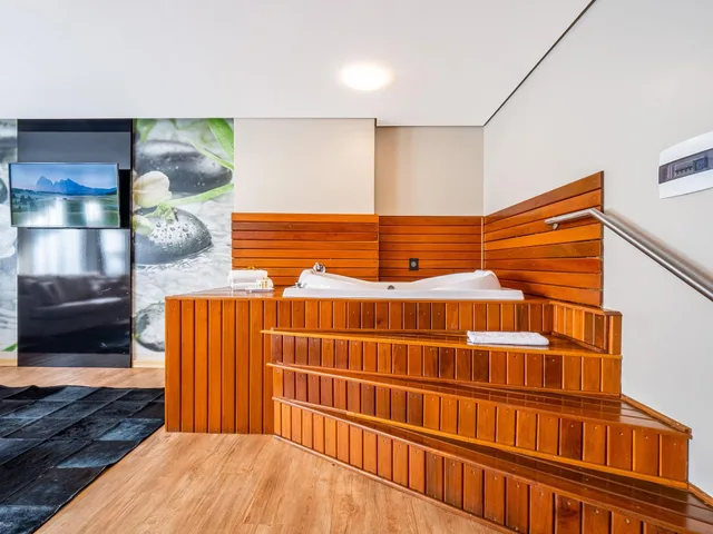 جناح غراند، Hotel Refugio da Montanha 2/9