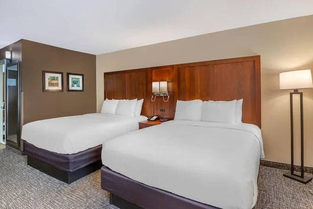 Room, 2 Queen Beds, Pet Friendly, Comfort Inn Petersburg Fort Lee Area 9/10