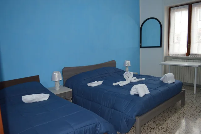 غرفة بسرير كوين بحمام خاص، B&B Olympo 4/10
