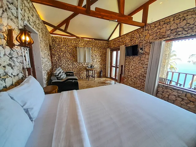 غرفة تنفيذية بسرير كوين، Edge Resort Yogyakarta 1/9