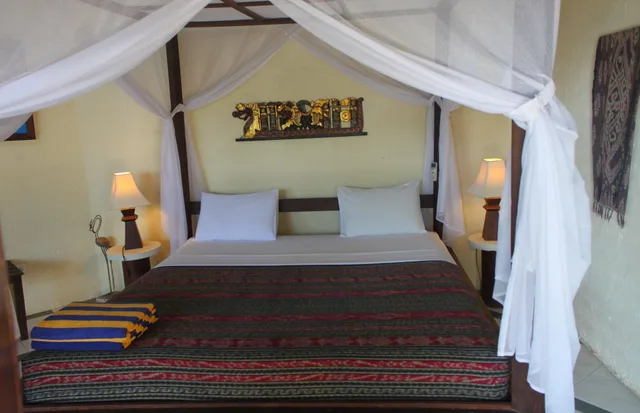 بنغل بسرير كينج بإطلالة على البحر، Hotel Uyah Amed Spa Resort 3/6