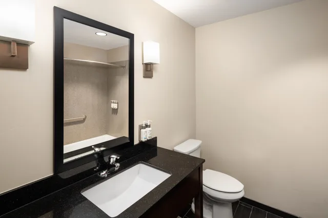 Suite, 2 Queen Beds, Garner Hotel Page - Lake Powell Area By IHG 7/9