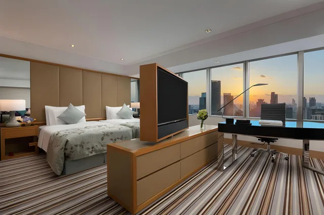 Executive, 2 Beds, with View, Jin Jiang Tower Hotel 1/1